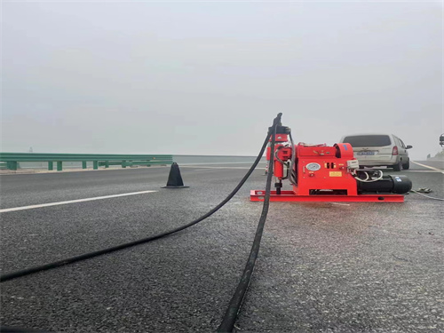 海南路面裂缝路基下沉可以采用注浆加固吗？